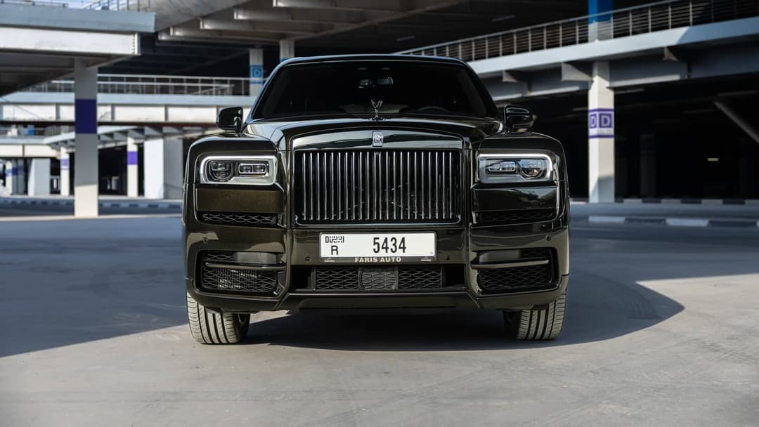 Rolls-Royce Cullinan Green listed for rent in Dubai