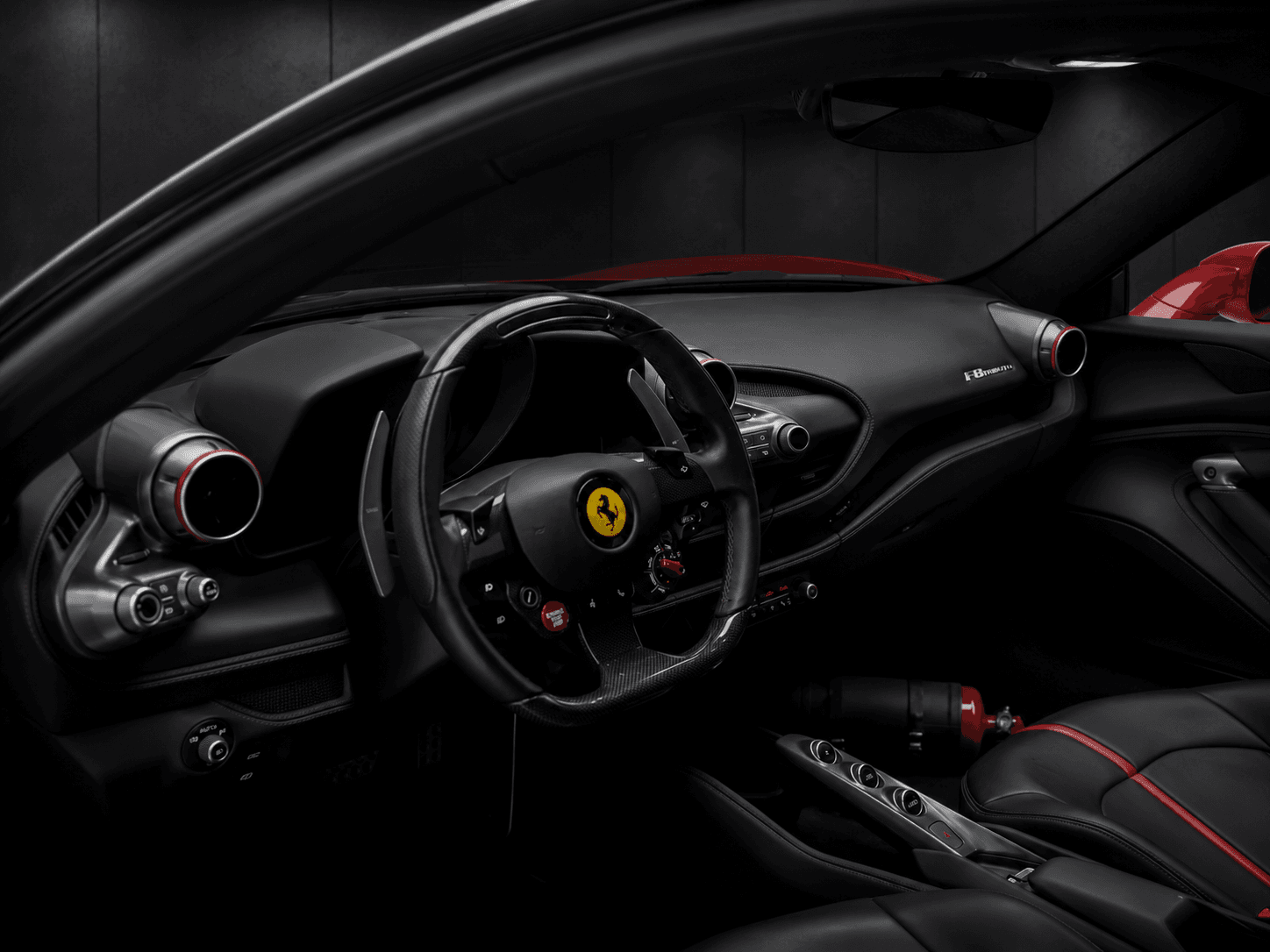Ferrari F8 Tributo interior 1