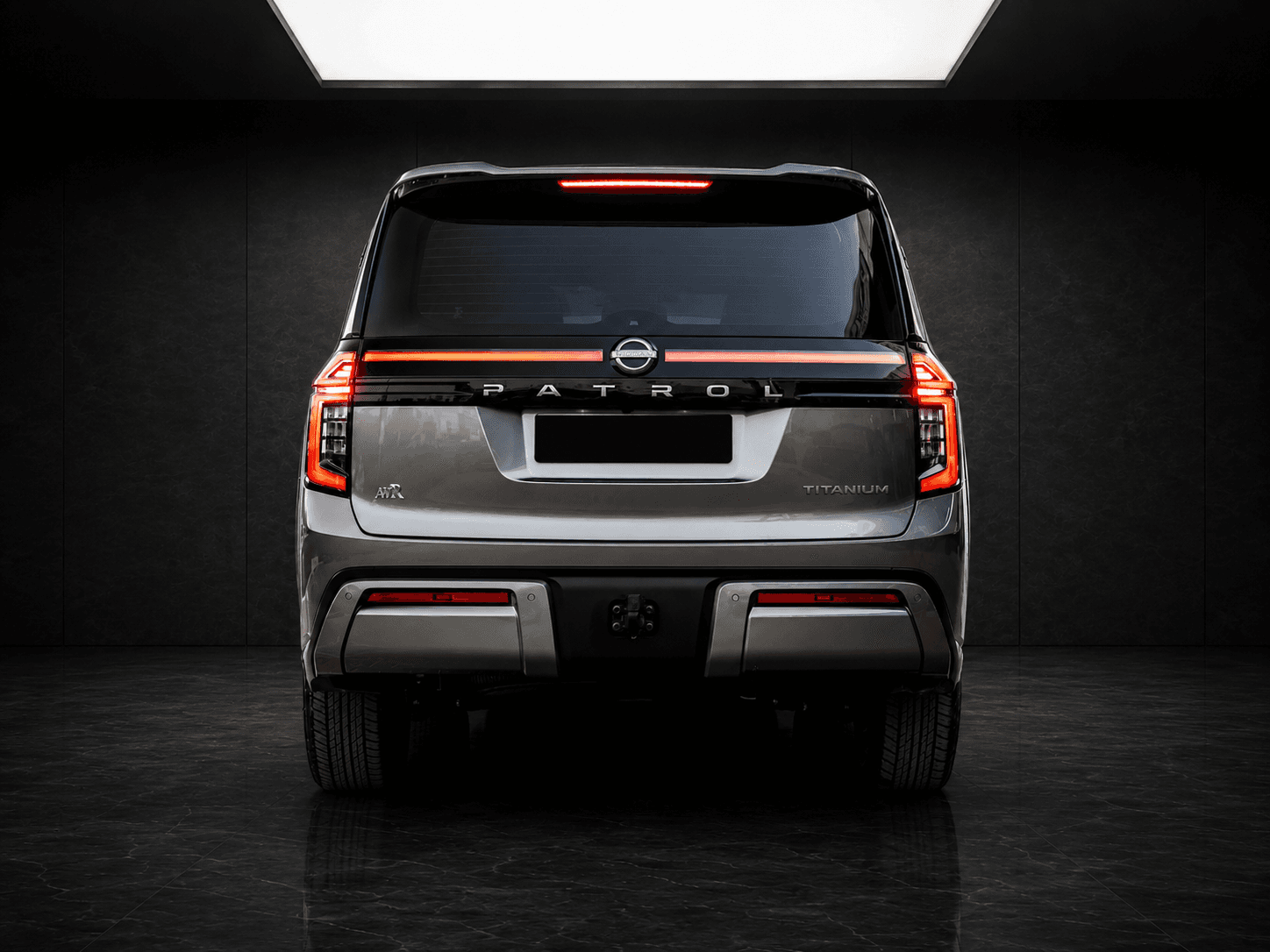Nissan Patrol Platinum exterior 4