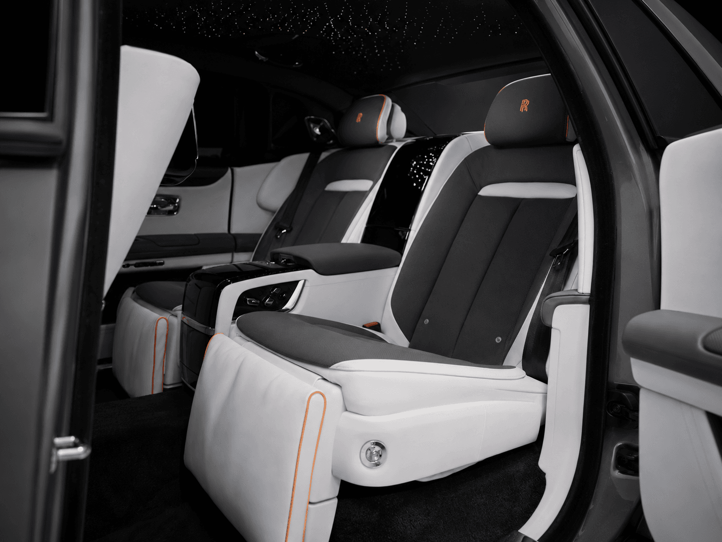 Rolls-Royce Ghost interior 2
