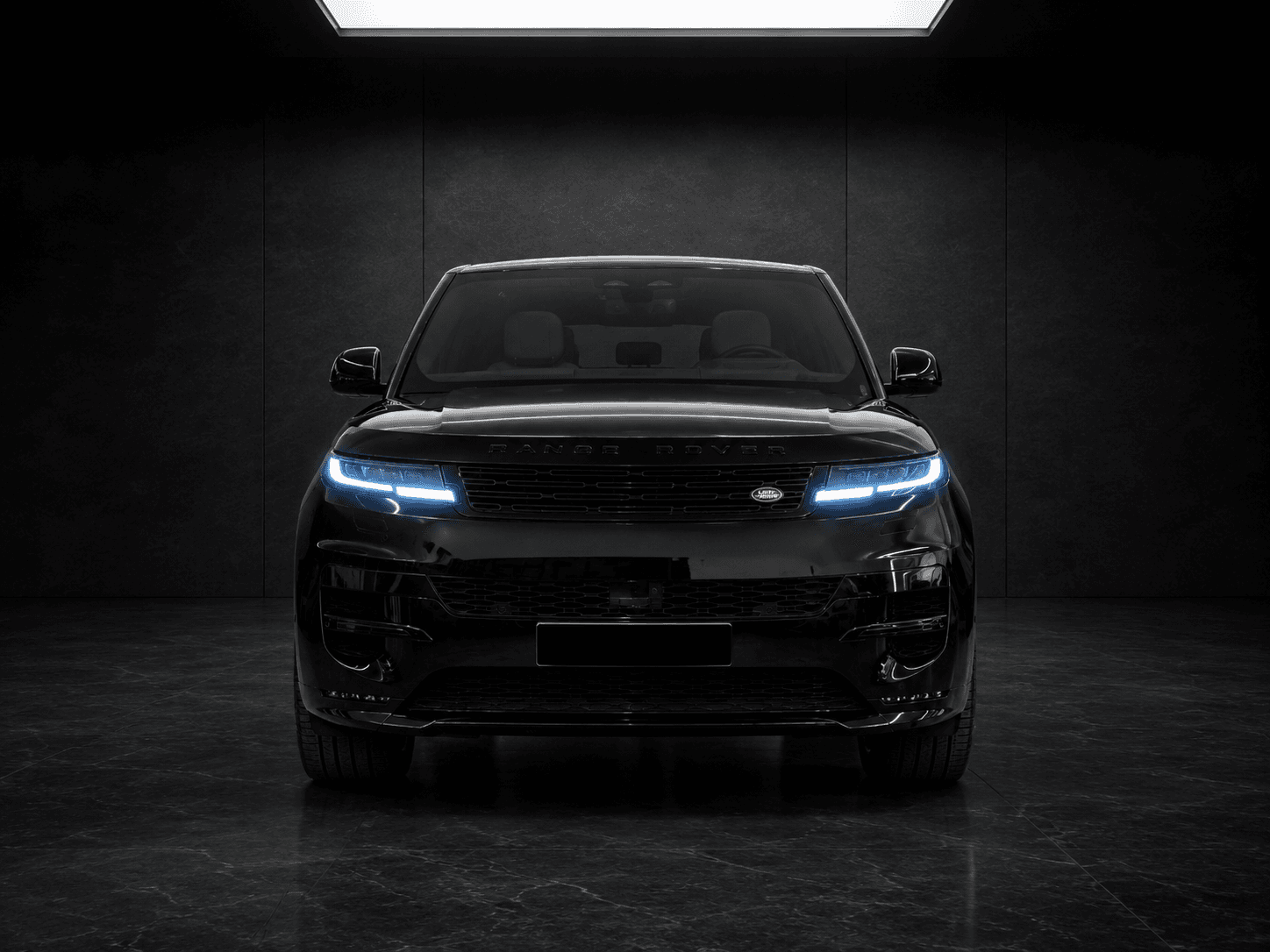 Range Rover Sport HSE exterior 1